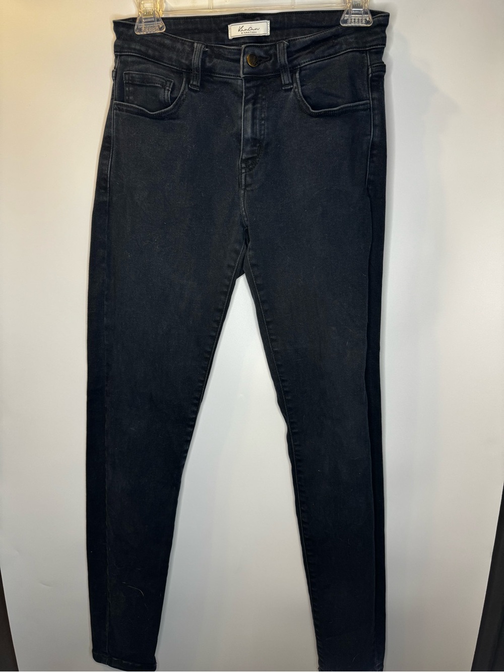 KanCan Women's Black Skinny Jeans - Classic Five-Pocket Stretch